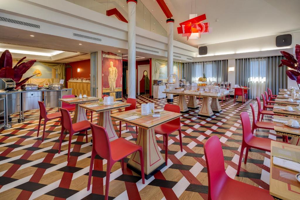 Restauracja lub miejsce do jedzenia w obiekcie c-hotels Rubens