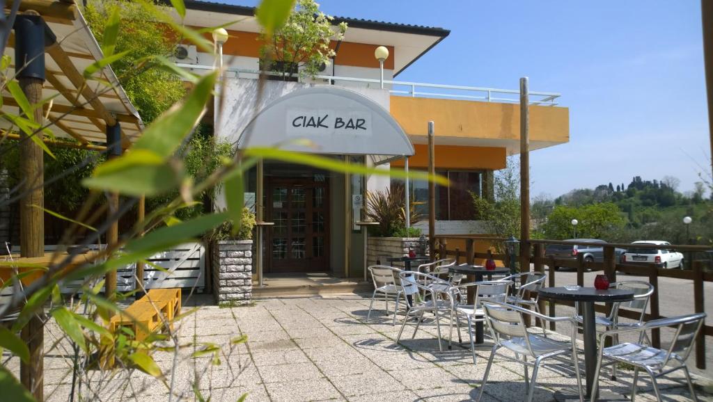 Restaurace v ubytování Hotel Cubamia