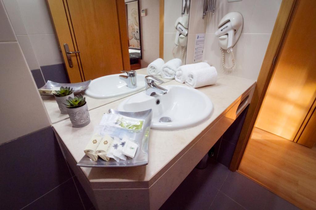 Hotel 4 Estações - Resim 19