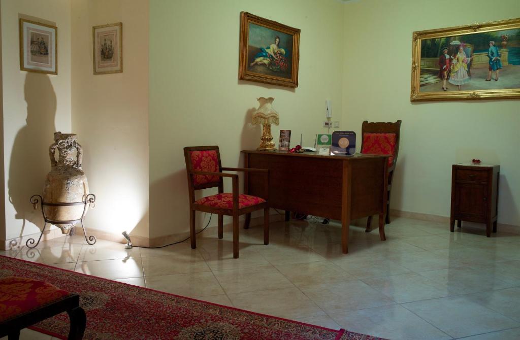 B&B MareAgrò的休息区