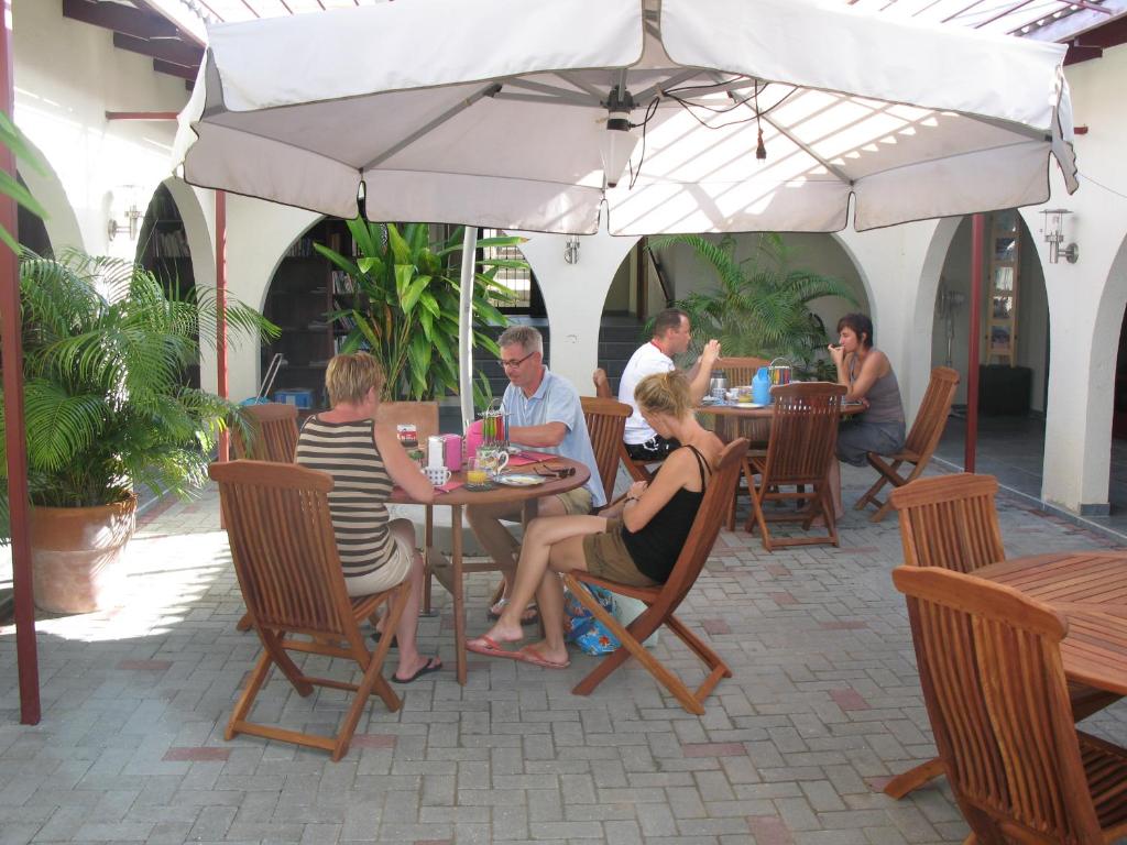 Hosté ubytování Bed and Breakfast Toni Kunchi