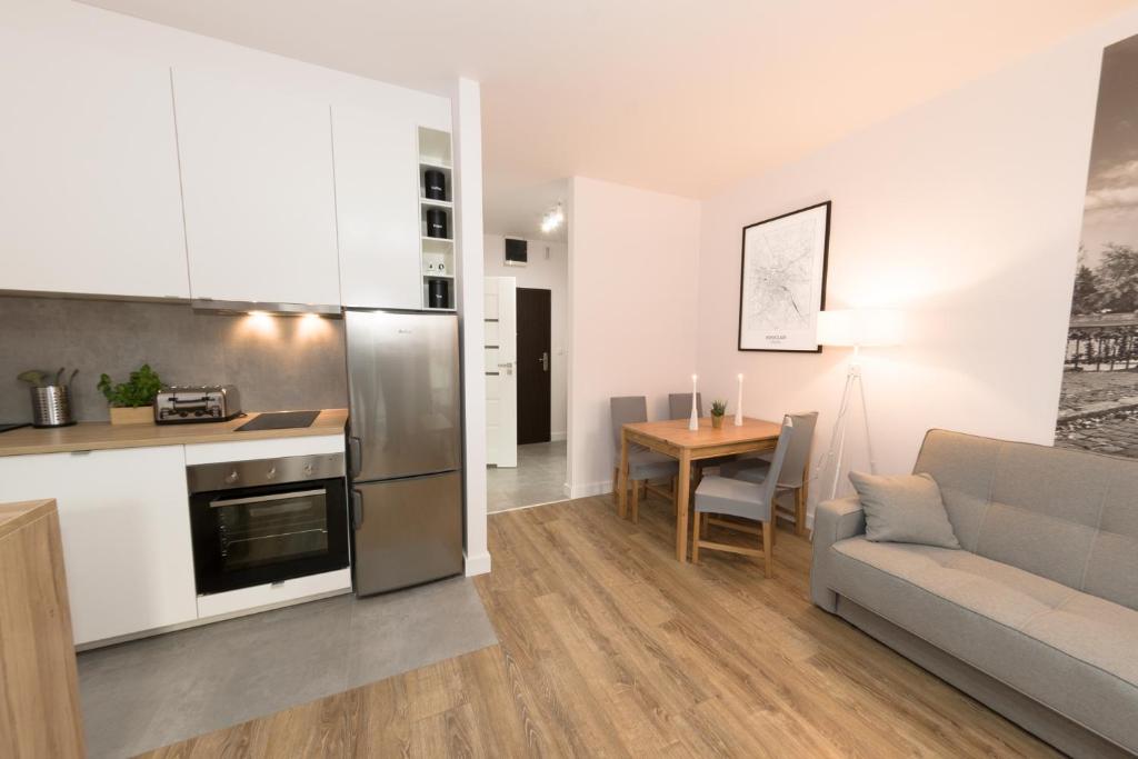 BatogoSpot Towers - 4