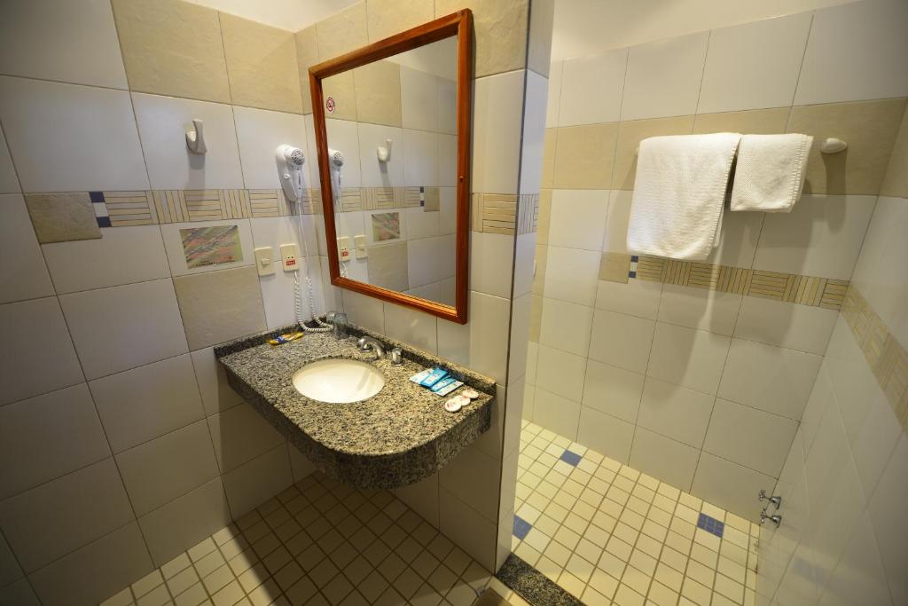 Bagno di Hotel Restaurant Papillon