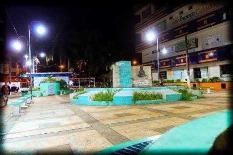  Apartamento no Centro de Mongaguá