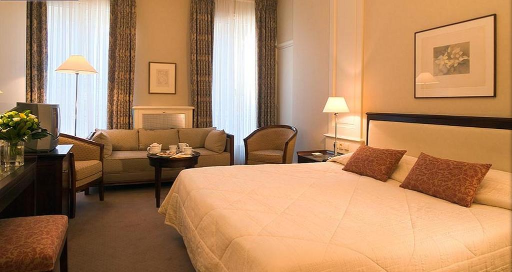 Hôtel Bedford - Resim 16