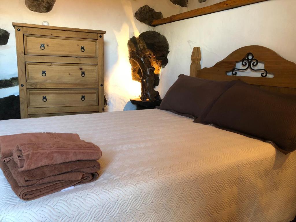 Postel nebo postele na pokoji v ubytování Casa Rural La Pagarrona