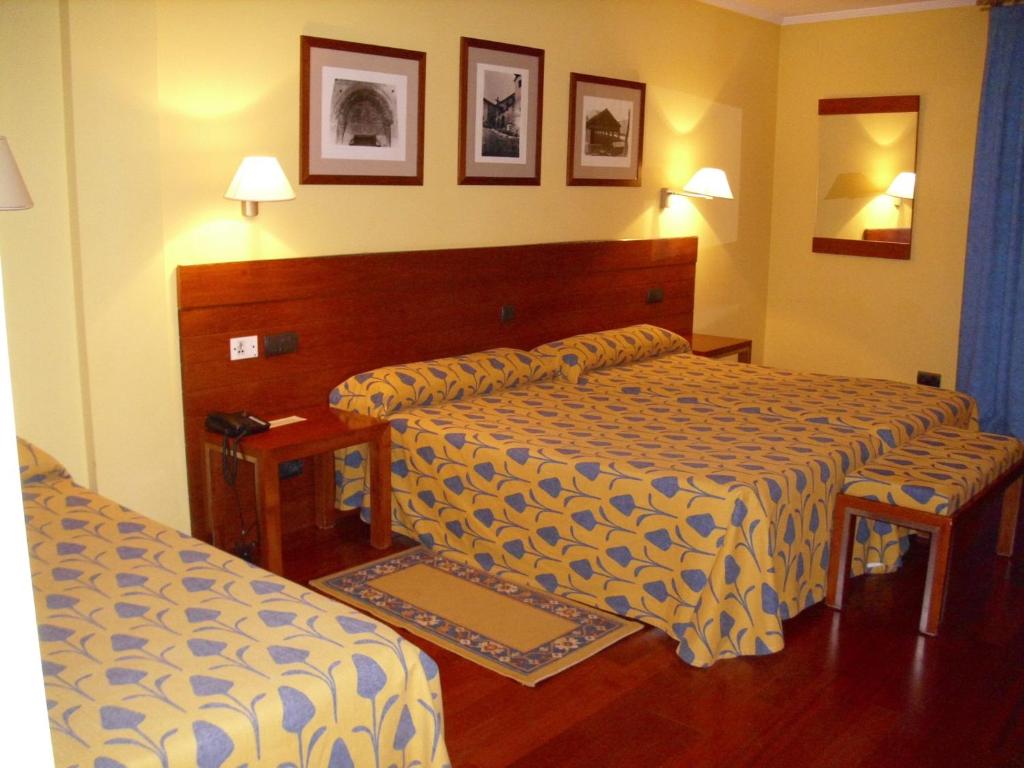 Postel nebo postele na pokoji v ubytování Hotel Rural Vado del Duratón