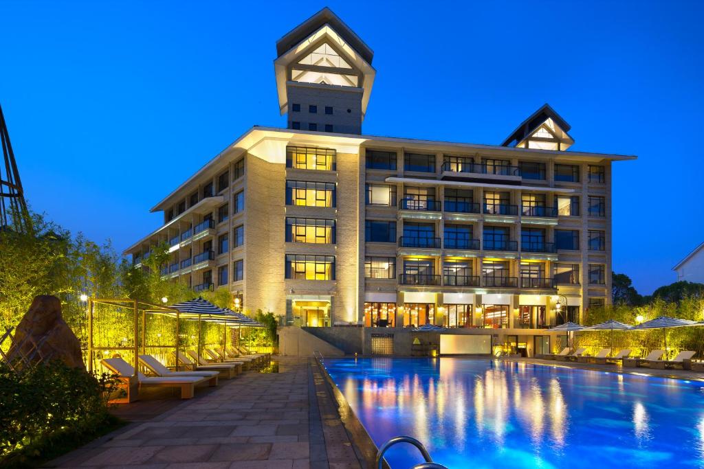 Silver World s Resorts - Housity