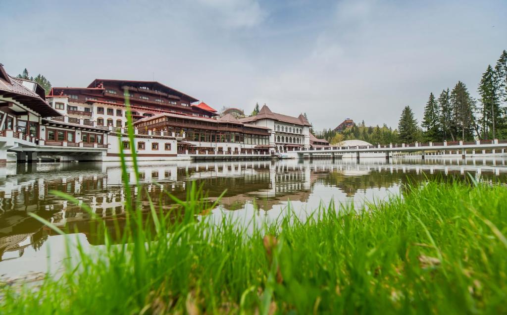 Aurelius Imparatul Romanilor Hotel & SPA