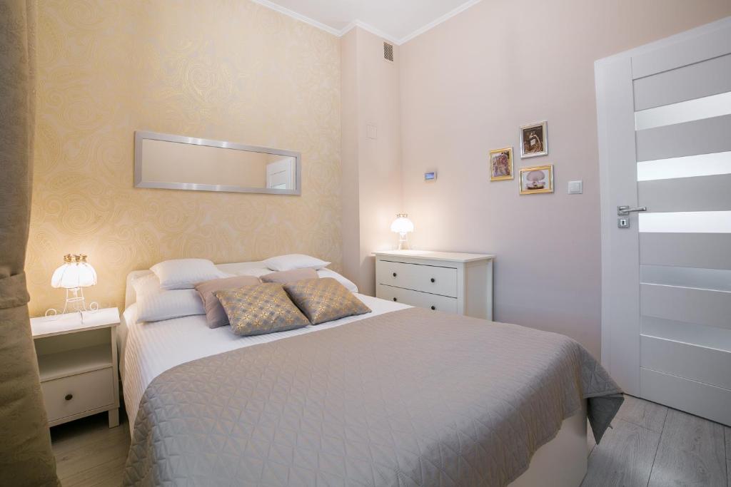 Apartamenty Roztocze - Apartment Mit Balkon
