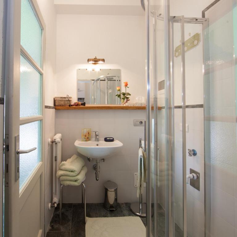 Koupelna v ubytování B&B I Corni di Nibbio