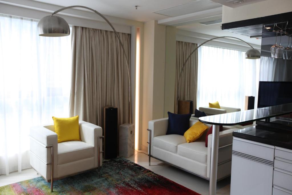 Istumisnurk majutusasutuses IW Hotel