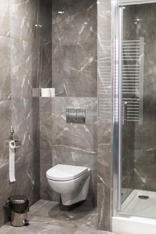 
Triple Room with Bathroom
