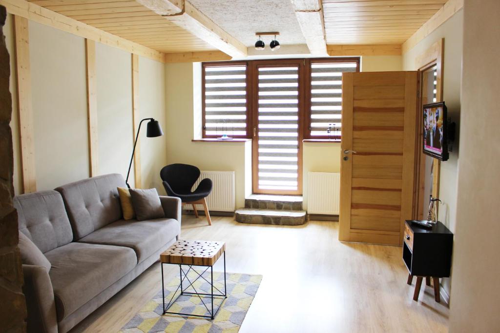 Posedenie v ubytovaní Apartamenty Pod Niedźwiedziem I