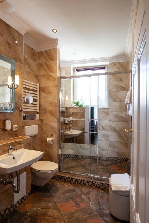 Koupelna v ubytování Hotel Silesia