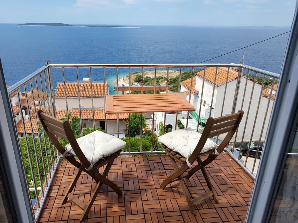 Balkón nebo terasa v ubytování Modern Two Floors Apartment With A Beautiful View