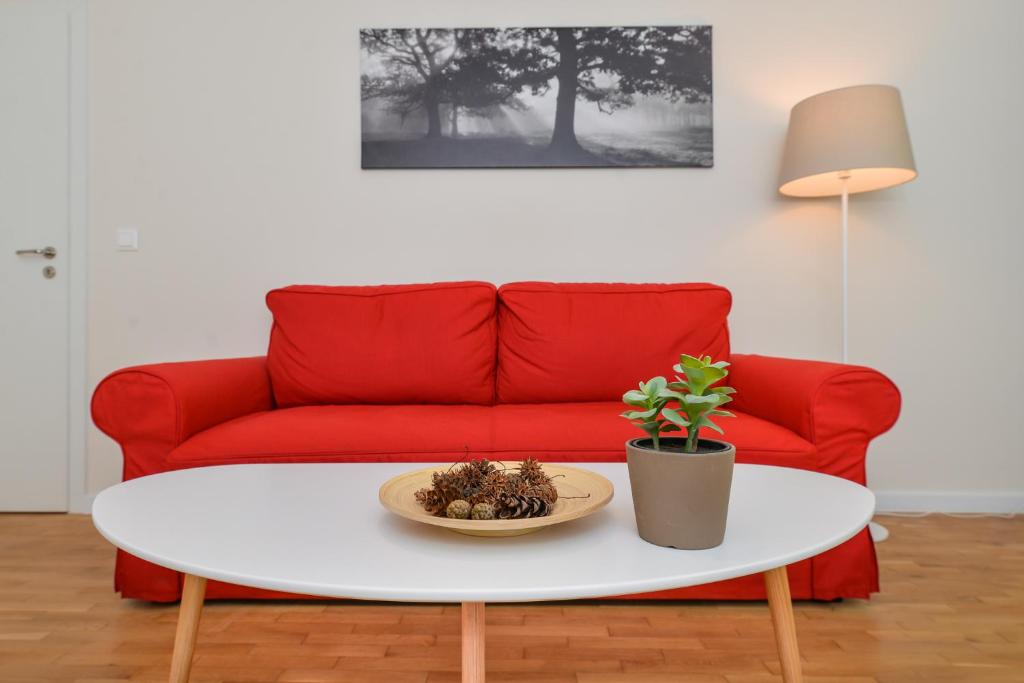GORA | Two Bedroom Central Apartment | Zaimov Park