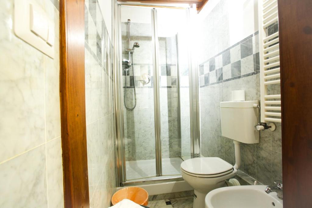 Kúpeľňa v ubytovaní Via Guelfa Apartment