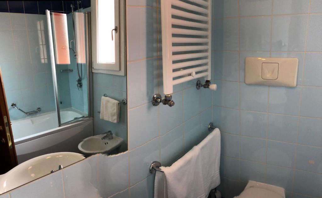 Koupelna v ubytování Hotel Dal Ponte