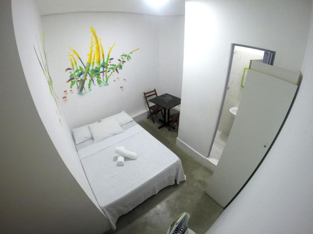  Balcony Hostel Hotel
