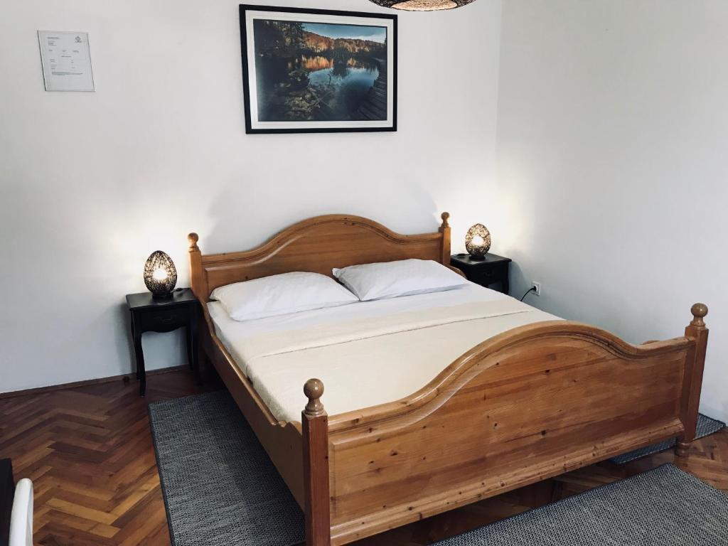 Posteľ alebo postele v izbe v ubytovaní Guest House Aurora