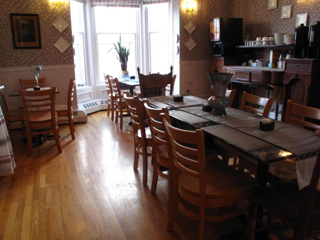 Garden South Park Inn - Resim 4