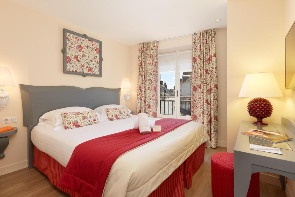 Relais des Trois Châteaux Hôtel-Restaurant - Teritoria - Chambre Standard