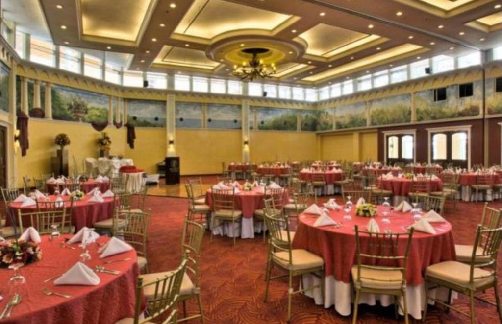 Restaurace v ubytování Hotel Elizabeth - Baguio