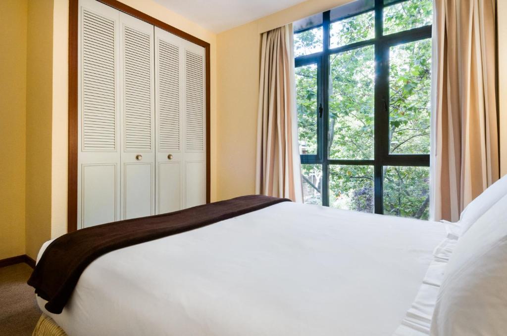 Espahotel Plaza Basílica - Resim 13