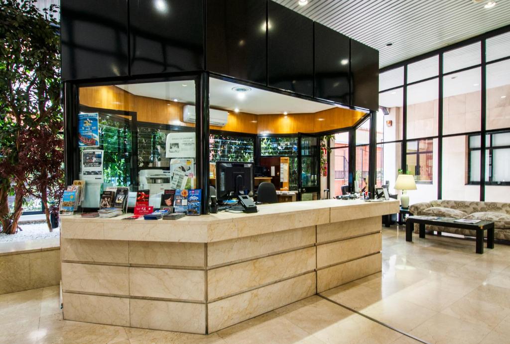 Espahotel Plaza Basílica - Resim 9