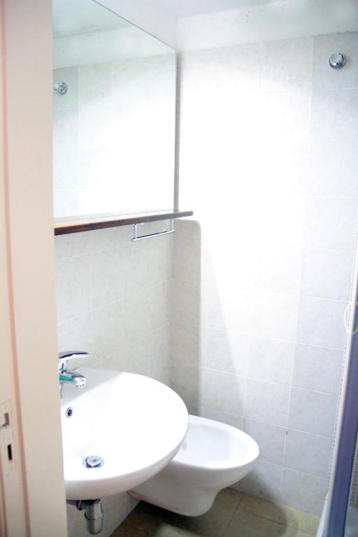 A bathroom at Dimora Morello