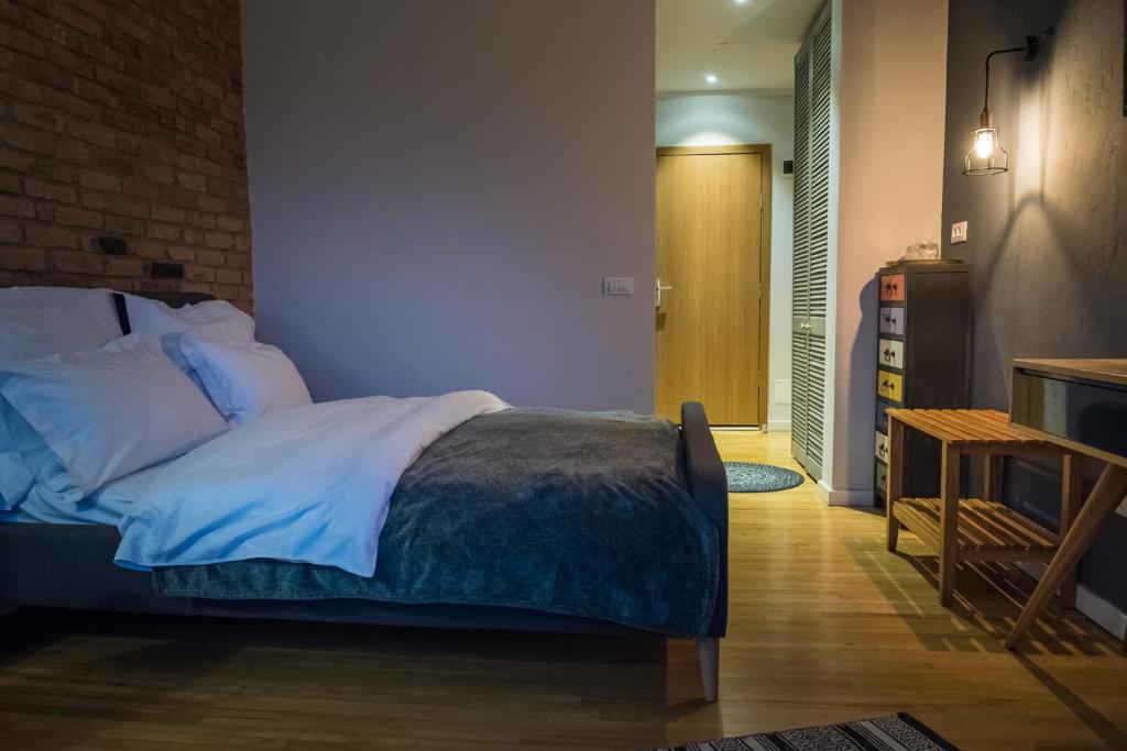 Pensiunea Belvedere - Habitación Doble De Lujo Con Balcón