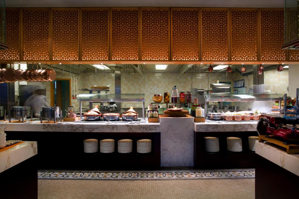 Bab Al Qasr Hotel - Resim 23