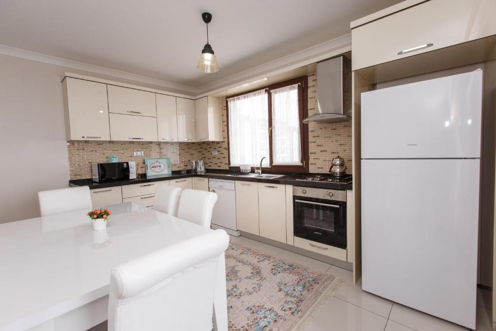 North Pearl Residence - 2