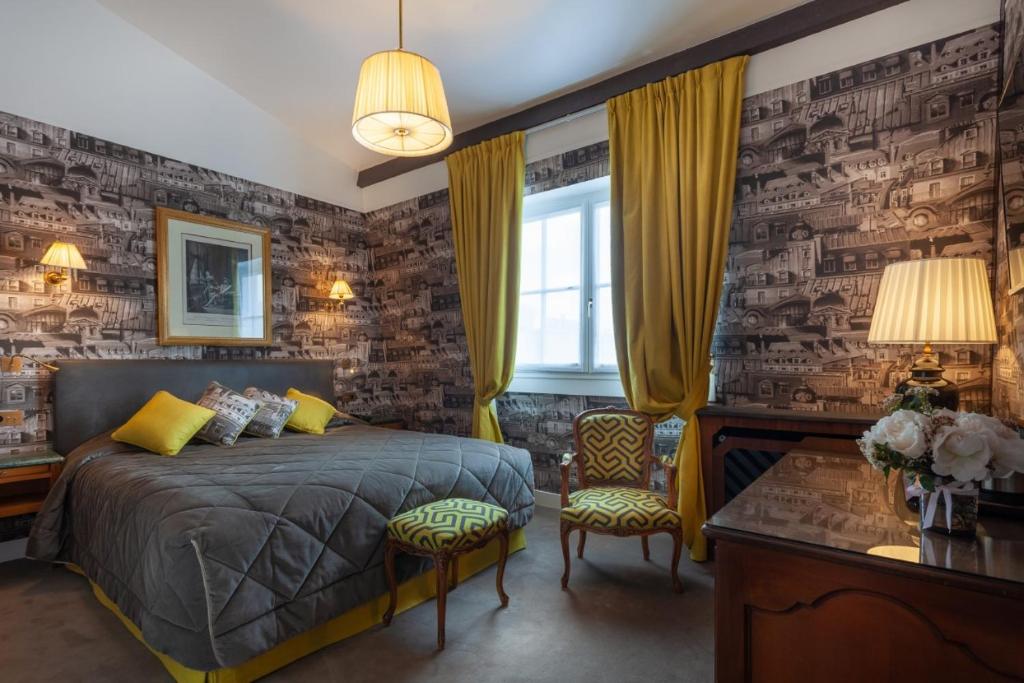 Grand Hôtel de L'Univers Saint-Germain - Resim 14