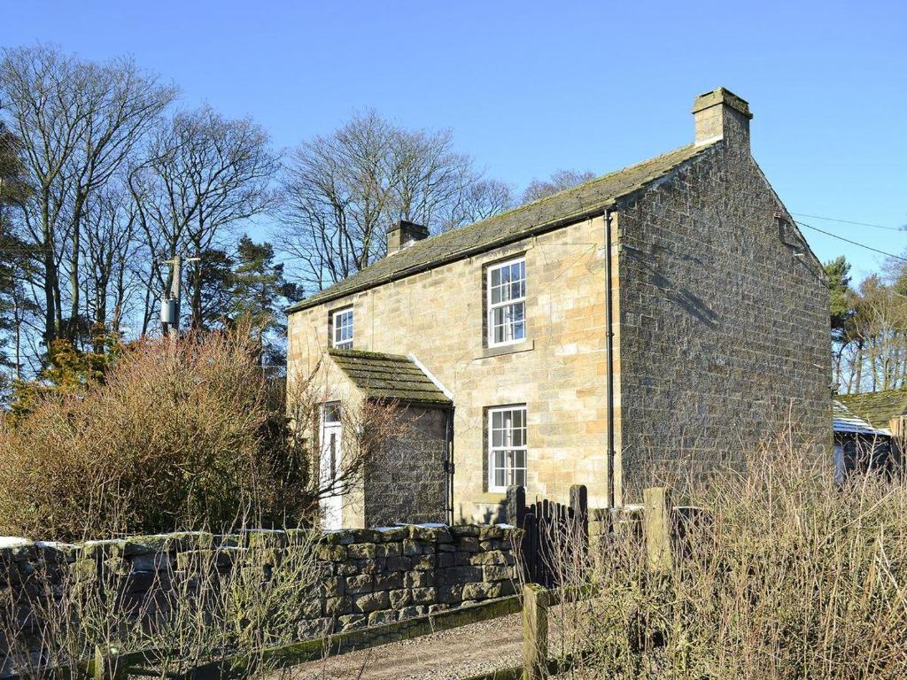 The building where the vacation home is located 