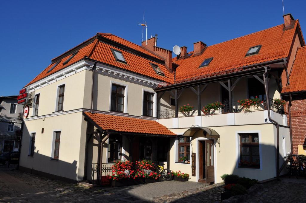 Budova, kde se aparthotel nachází