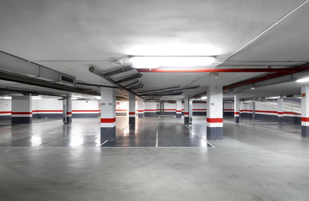 Exe Zaragoza WTC - Resim 24