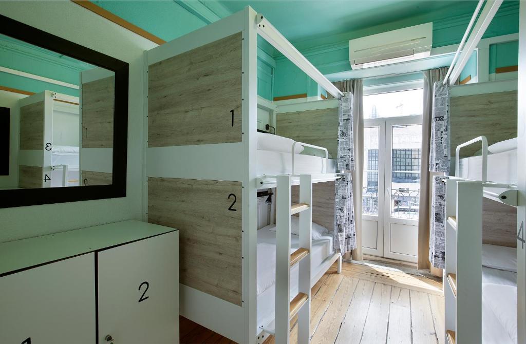 Goodmorning Solo Traveller Hostel - 4