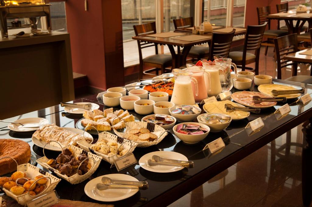  Tryp by Wyndham Varginha Cafe Royal