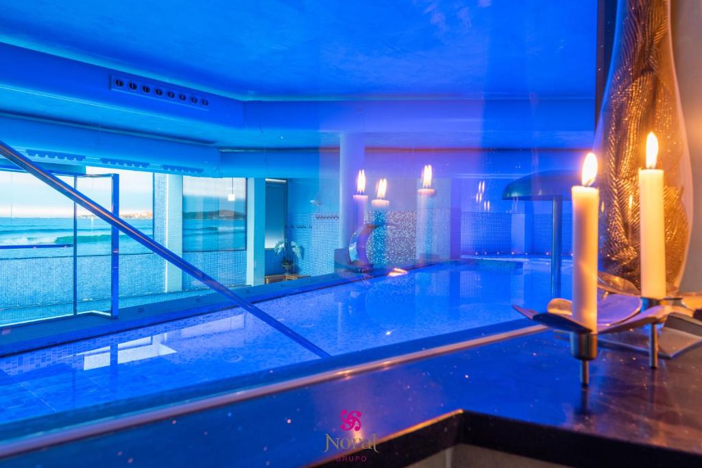 Bazén v ubytovaní Hotel Norat Marina & Spa 4* Superior alebo v jeho blízkosti