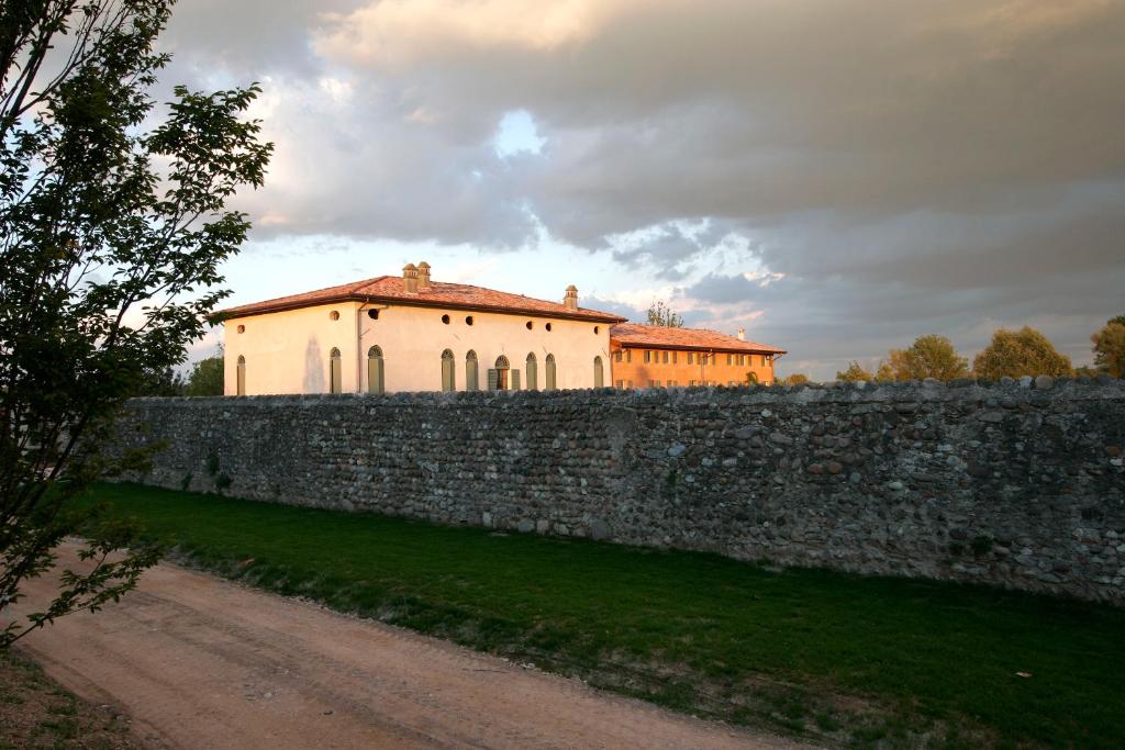 Fotografie z fotogalerie ubytování Relais Corte Guastalla Apartments v destinaci Sona