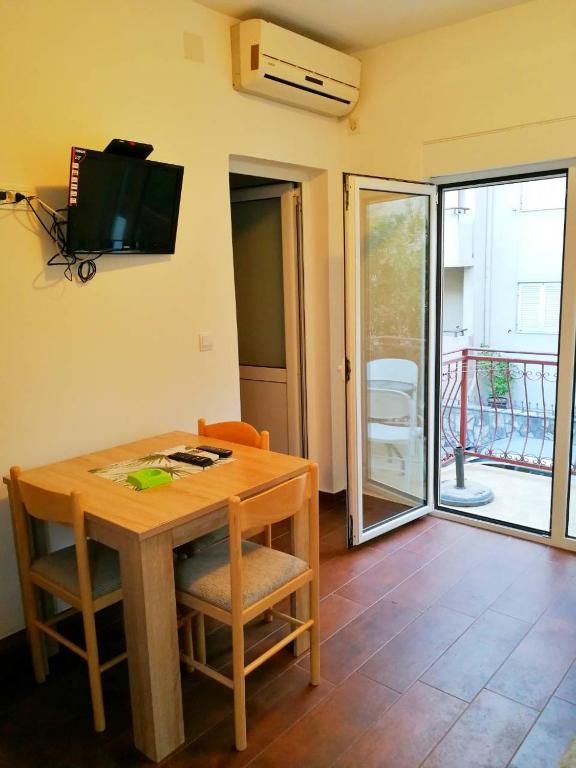 Vojinovic Apartments - Studio Apartment
