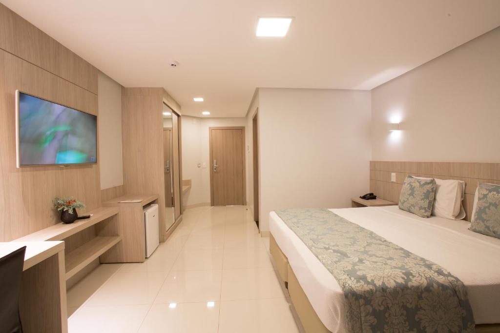  Solaris Hotel