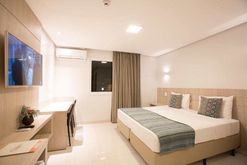  Solaris Hotel