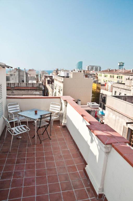 Balcone o terrazza di Barceloneta Suites Apartments Beach