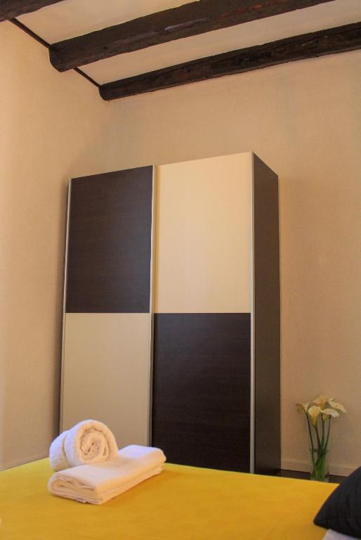 Postel nebo postele na pokoji v ubytování Apartments Kut