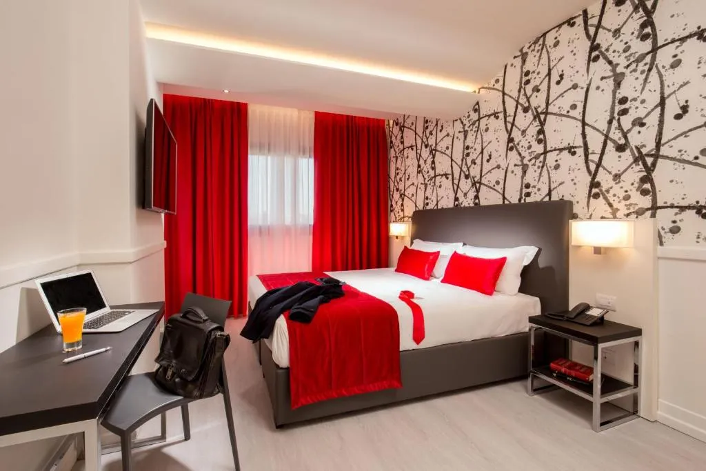 Hotel American Palace Eur, Roma, Italy