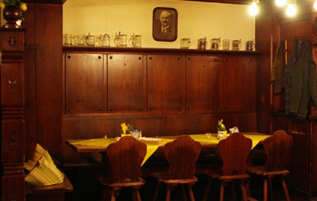Fotografie z fotogalerie ubytování Traditionsgasthof Grüner Baum v destinaci Bad Staffelstein