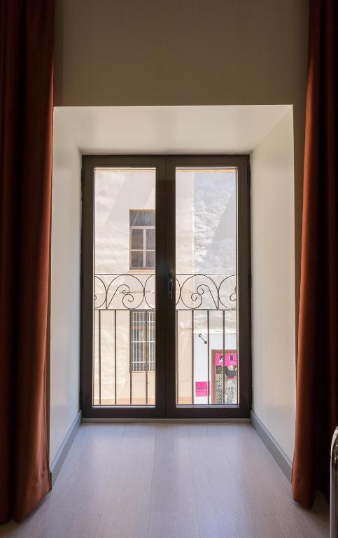 Baluart Apartments - 11